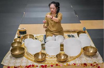 在魔都最美國賓館中感受戶外瑜伽與文化藝術之美